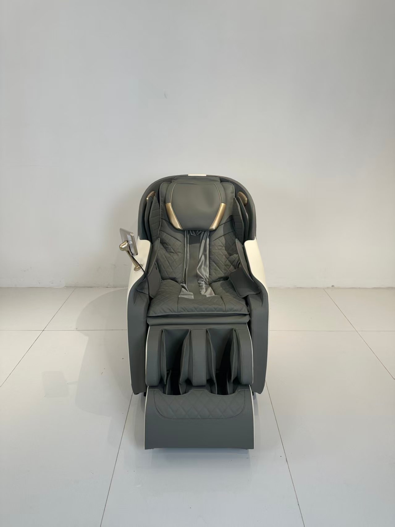 AI Smart Zero Gravity Massage Chair with SL-Track System