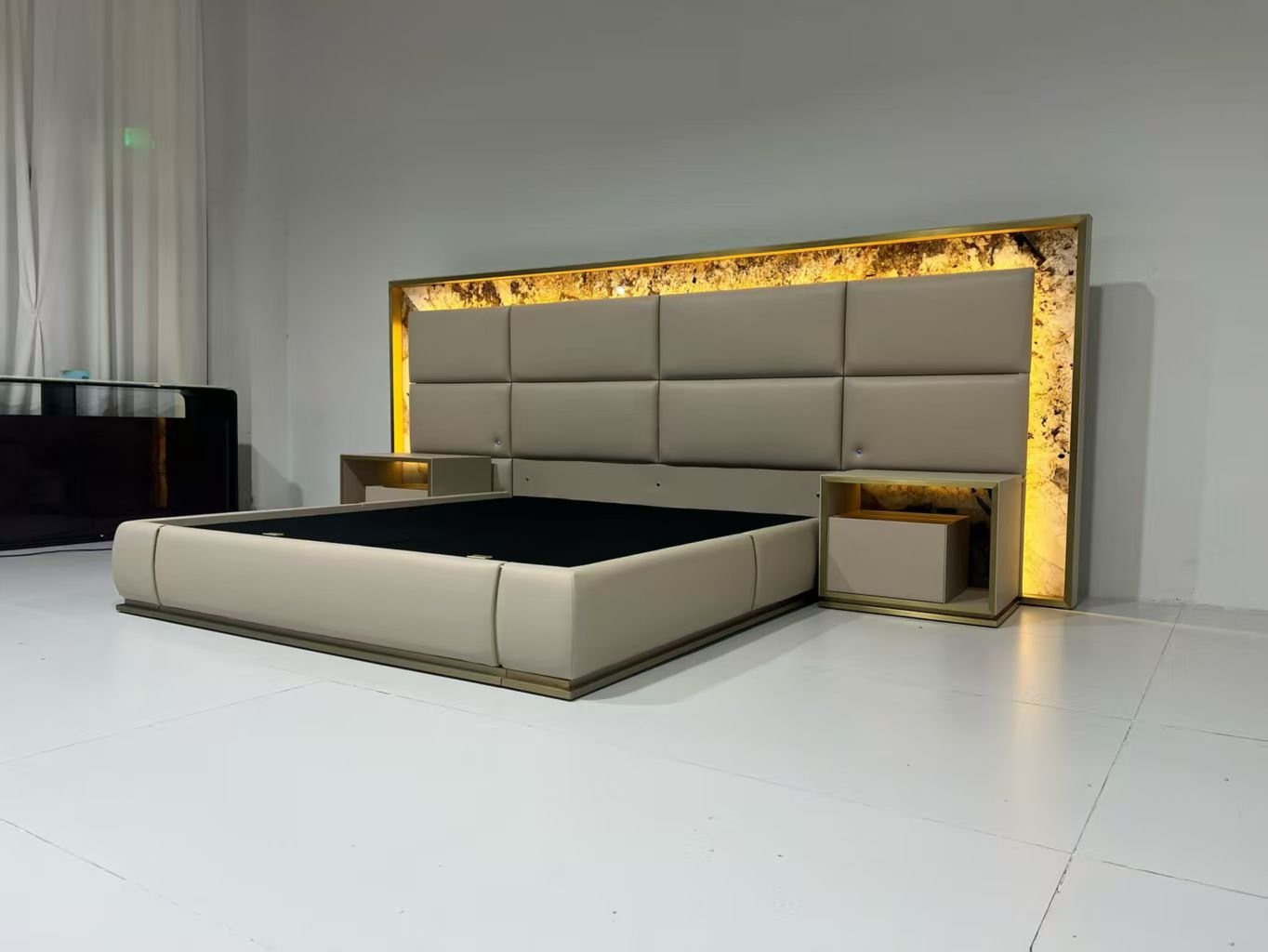 Modern Luxury LED Platform Bed with Integrated Nightstands